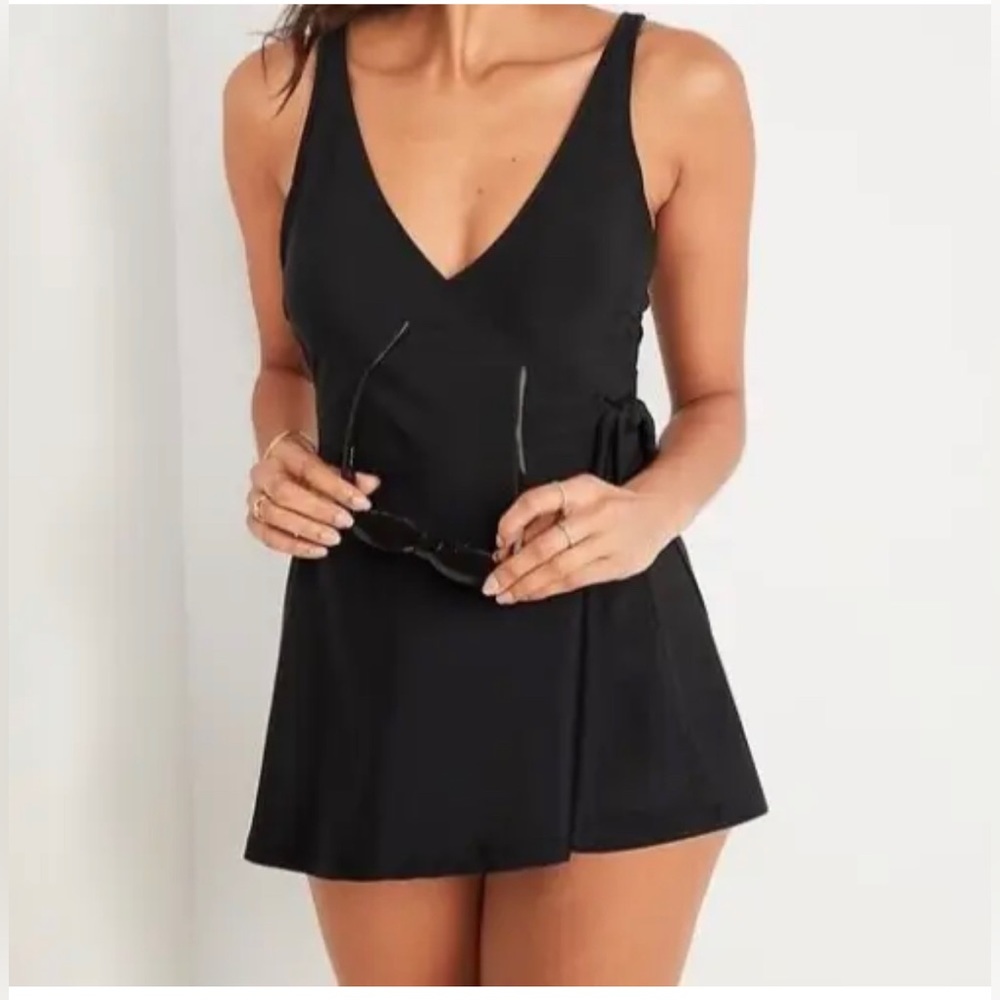 COPY - Old Navy NEW with TAG Most Popular Women's V-Neck Wrap-Front Swimsuit Dr…